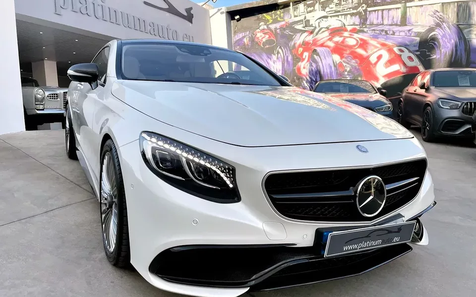 Mercedes-Benz S 63 AMG 4Matic Speedshift 7G-MCT