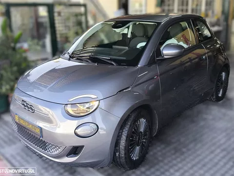 Fiat 500e 3 + 1 Icon