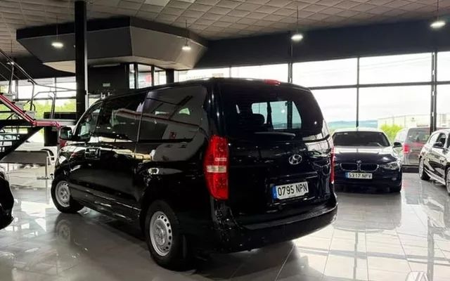 HYUNDAI H-1 2.5 CRDi VGT Top 9 plazas Chasis Largo