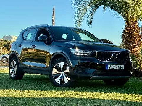Volvo XC 40 1.5 T5 PHEV Momentum Plus