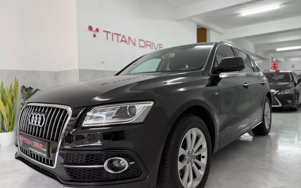 Audi Q5 2.0 TDI Business Line S-line