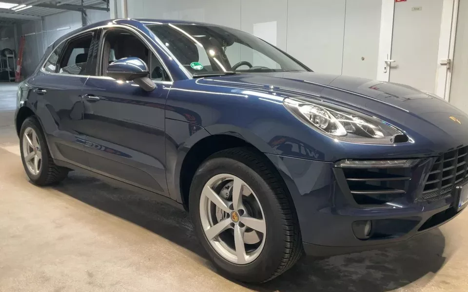 Porsche Macan S