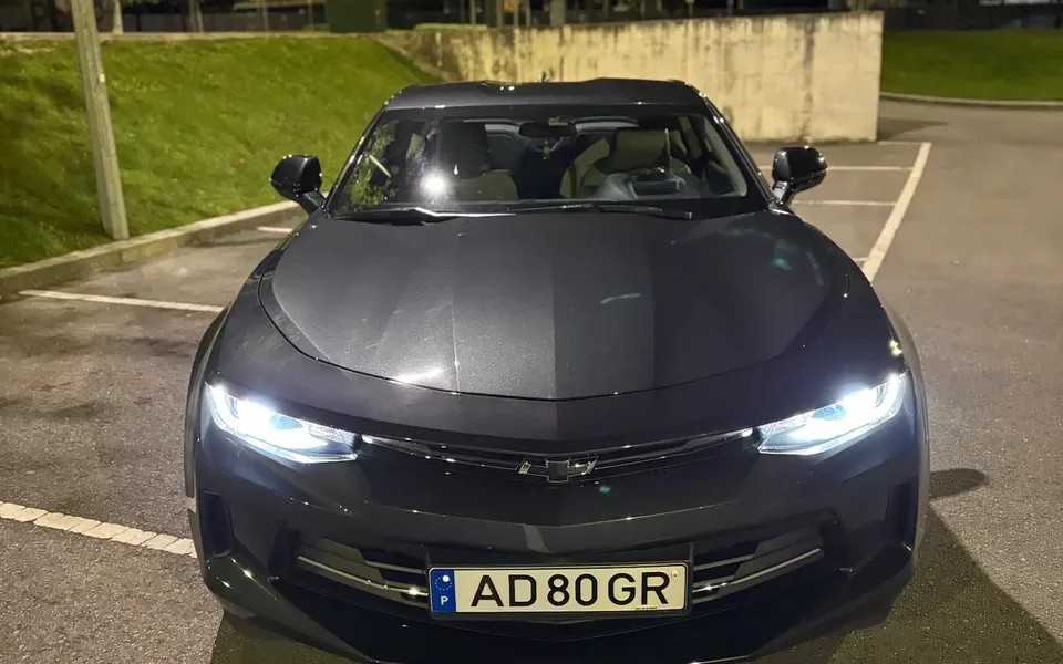 Chevrolet Camaro 2.0 Aut.