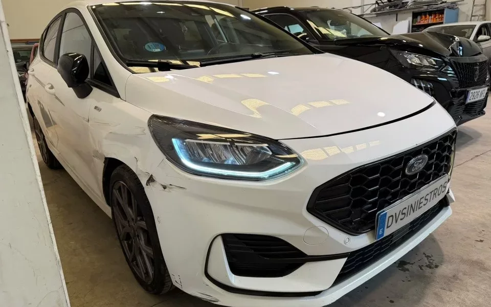 FORD Fiesta FORD Fiesta Pequeño Manual de 5 Puertas
