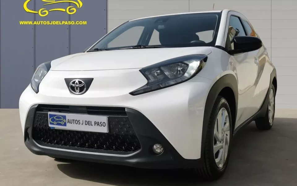 TOYOTA Aygo X Cross Aygo X Cross Play