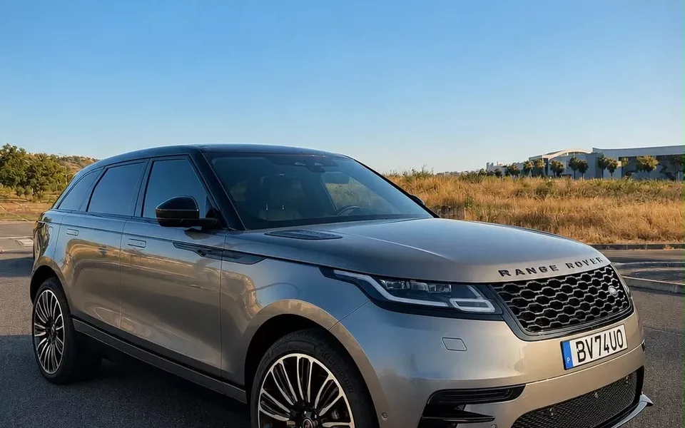 Land Rover Range Rover Velar 2.0 P400e AWD R-Dynamic SE