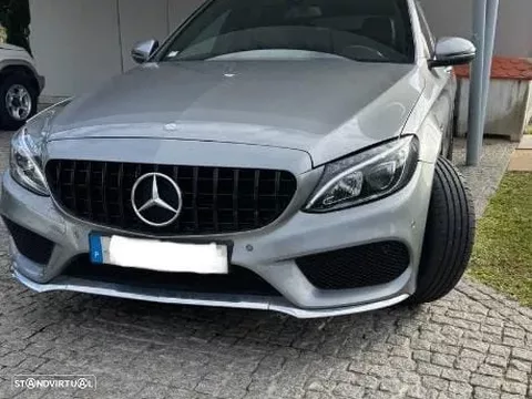 Mercedes-Benz A 210