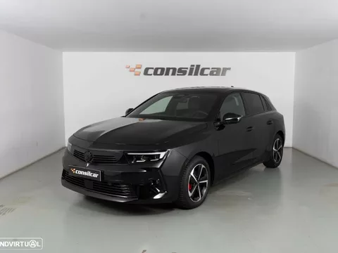 Opel Astra 1.2 T GS Line Aut.