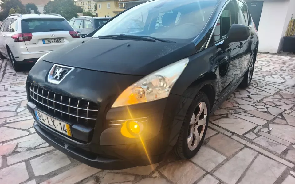 Peugeot 3008 1.6 e-HDi Allure CMP6