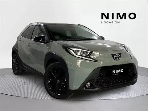 TOYOTA Aygo X Cross AYGO X CROSS 1.0 VVT-I 72CV Undercover CVT - 18900€ en Huelva