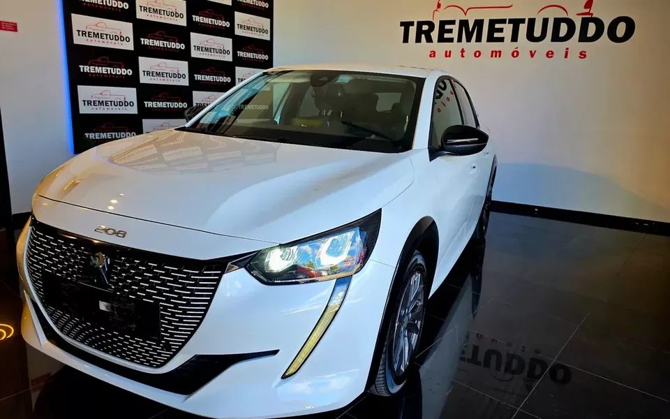 Peugeot e-208 Allure