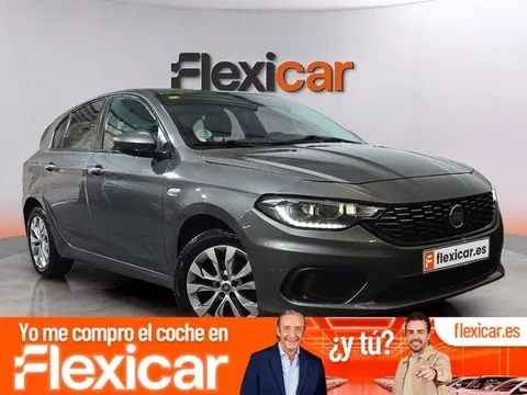 FIAT Tipo 1.4 16v Easy 70kW (95CV) gasolina 5p.