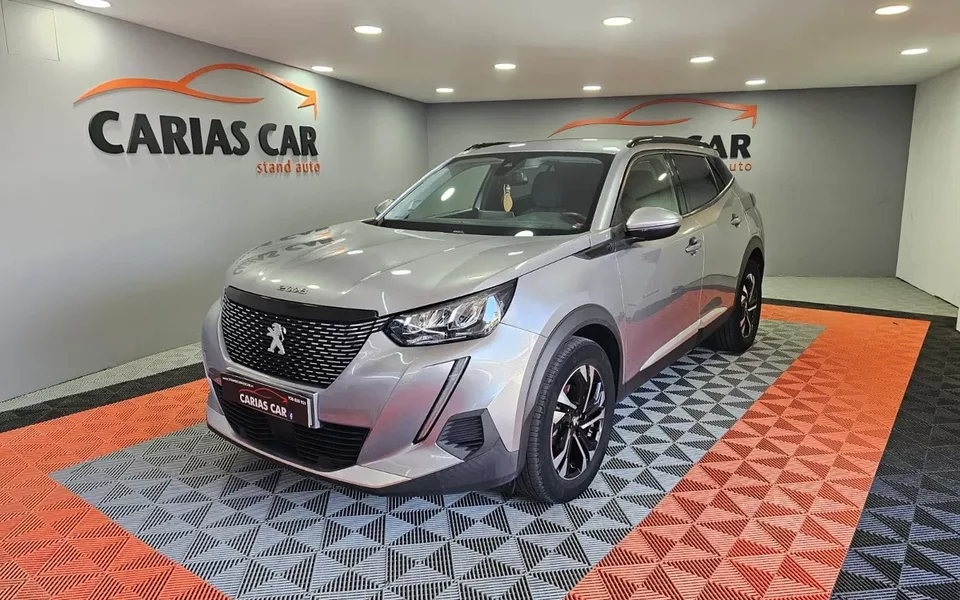 Peugeot 2008 1.2 PureTech Allure
