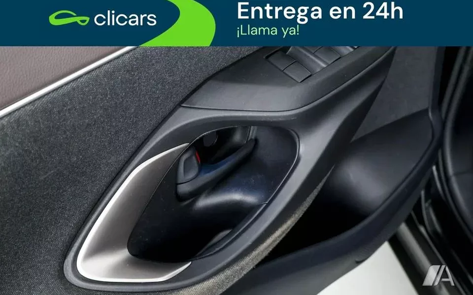 TOYOTA Yaris Cross 120H Style