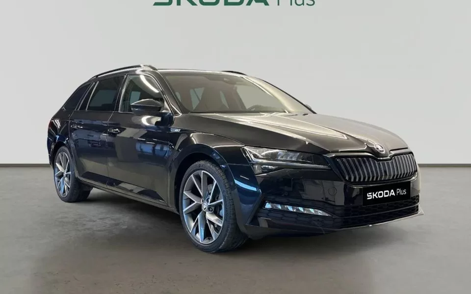 SKODA Superb Combi Sportline 1.4 TSI iV P-HEV DSG