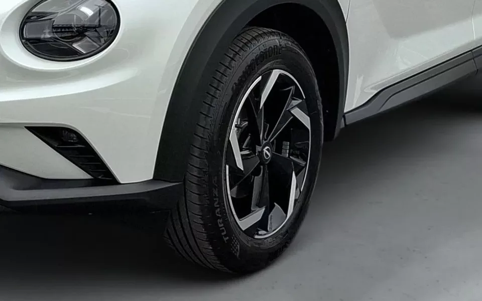 Nissan Juke 1.0 DIG-T N-Connecta NAV. DCT