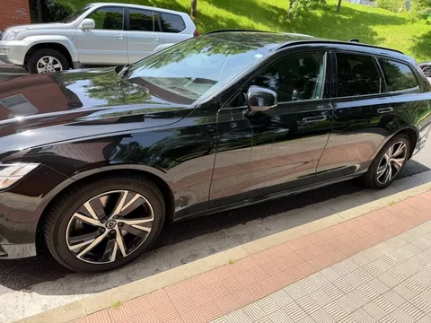VOLVO V90 V90 B4 R-Design Aut.