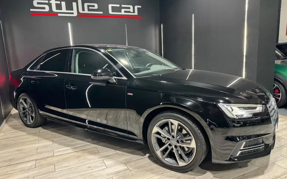 AUDI A4 A4 35 TFSI S line S tronic 110kW