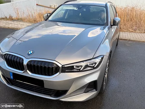 BMW 330