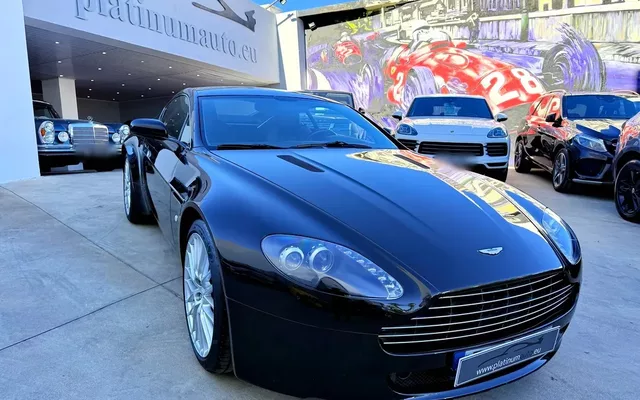 Aston Martin Vantage Coupe V8 Sportshift