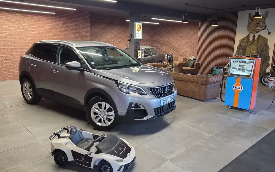 Peugeot 3008 1.5 BlueHDi Active