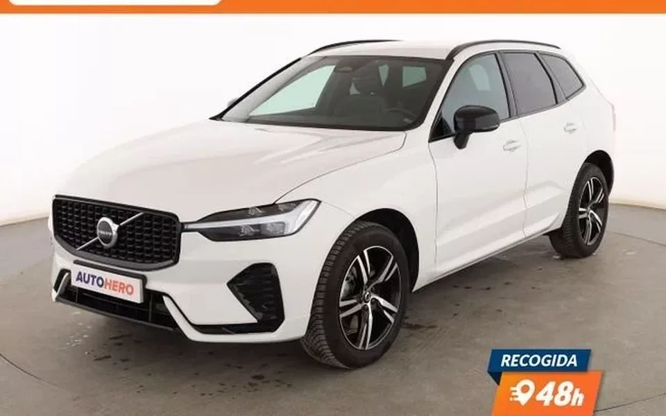 VOLVO XC60 2.0 B4 Mild-Hybrid R Design 2WD