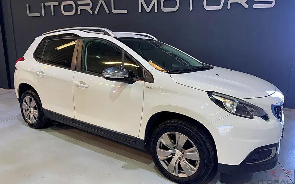 Peugeot 2008 1.2 PureTech Style