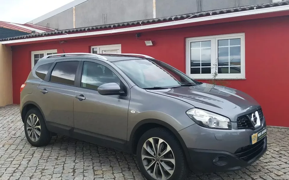 Nissan Qashqai +2 1.6 dCi Tekna Premium 18