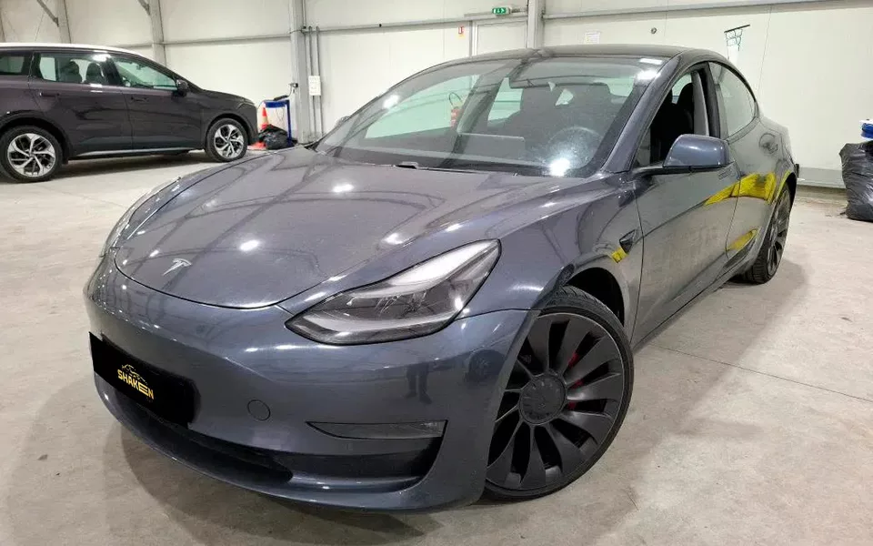 Tesla Model 3 Performance Dual Motor AWD