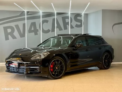 Porsche Panamera Sport Turismo 4 E-Hybrid