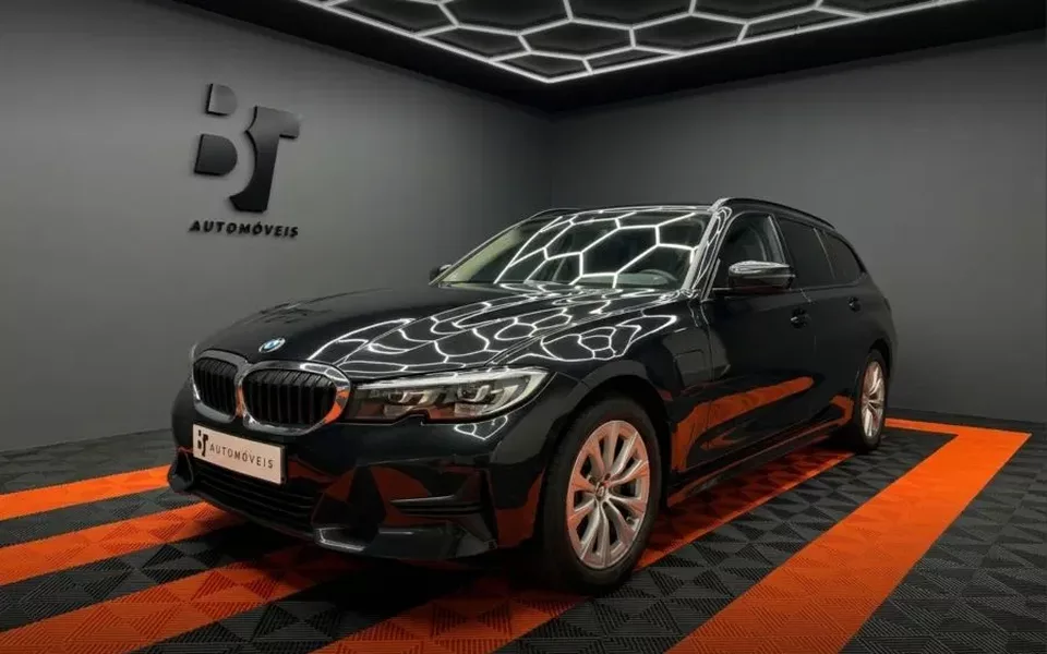 BMW 320 e Aut. Sport Line