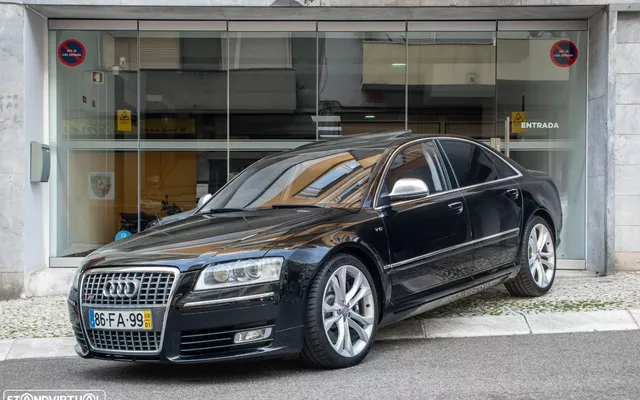 Audi S8 5.2 FSi V10 quattro