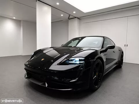 Porsche Taycan Turbo