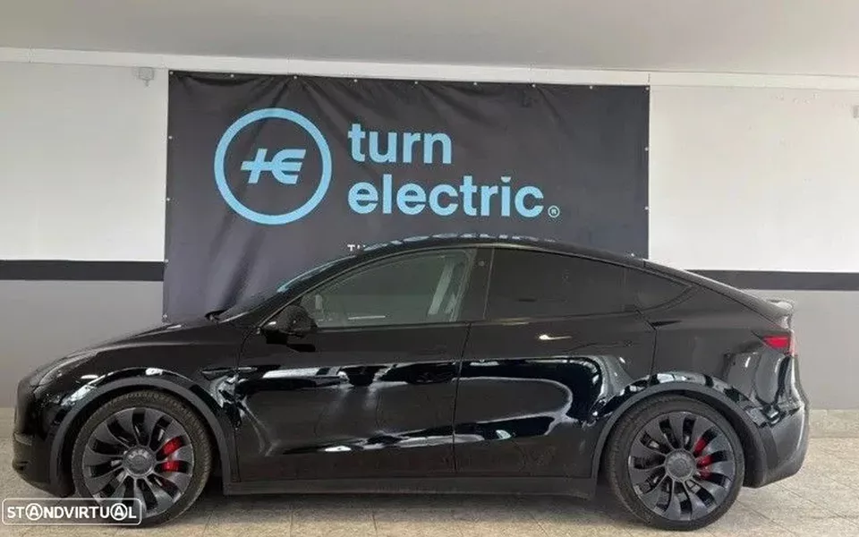 Tesla Model Y Performance Dual Motor AWD