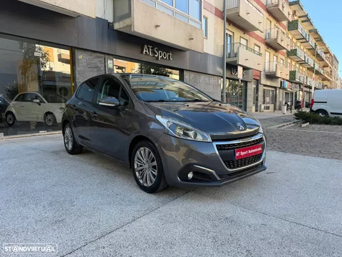 Peugeot 208 1.2 PureTech Style