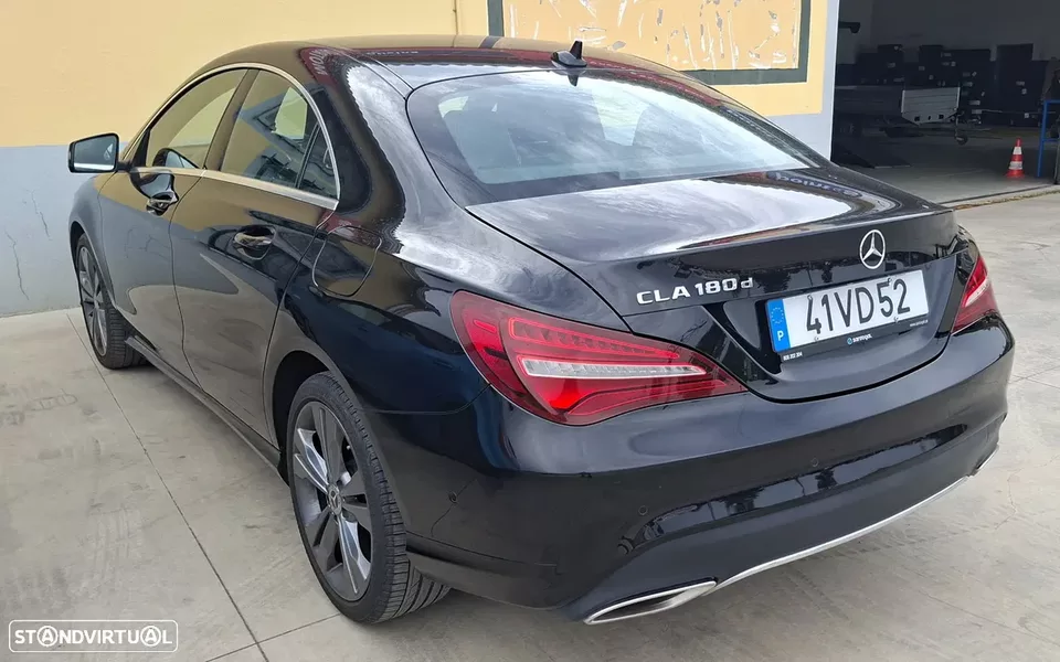 Mercedes-Benz CLA 180