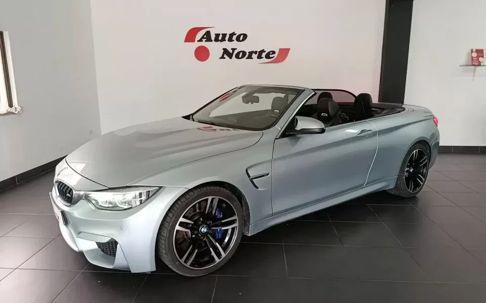 BMW M4 Auto