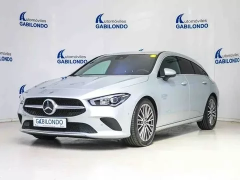 MERCEDES-BENZ Clase CLA Shooting Brake 180 D DCT - 27900€ en Valladolid