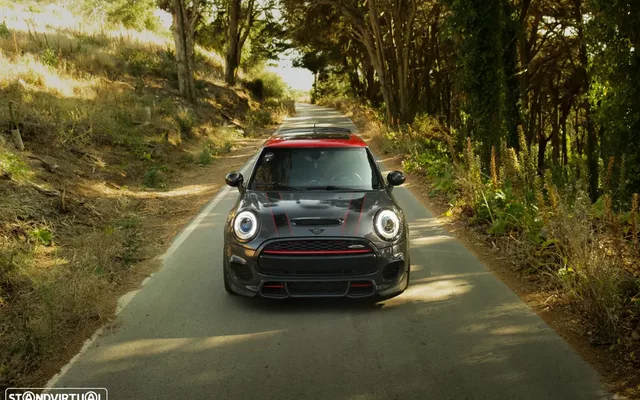 MINI 3 Portas John Cooper Works Auto Desportiva