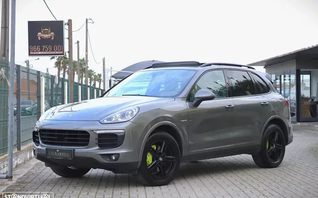 Porsche Cayenne S E-Hybrid