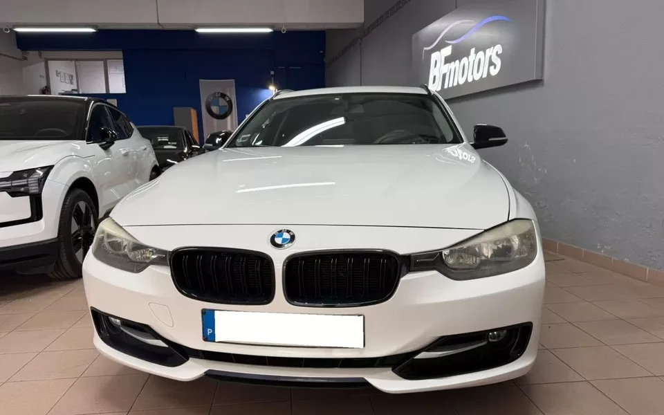 BMW 320