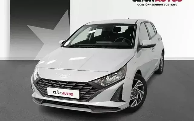 HYUNDAI i20 1.2 MPI 79CV Smart