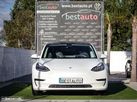 Tesla Model 3 Standard Range Plus RWD