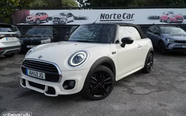 MINI Cabrio Cooper Premium Plus JCW Auto