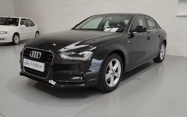 AUDI A4 A4 2.0TDI DPF S line edition Multitronic 150