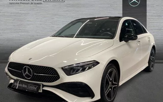 MERCEDES-BENZ Clase A A 250e Sedán 8G-DCT