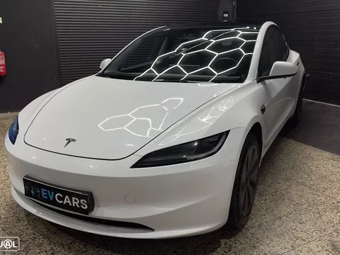 Tesla Model 3 Long Range Tração Integral