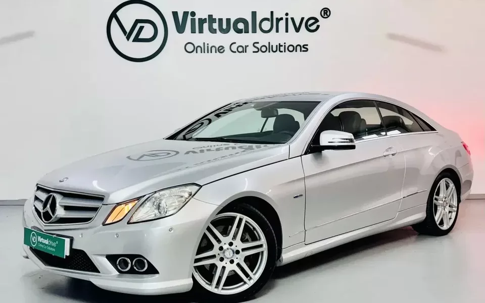 Mercedes-Benz E 220 CDi BlueEfficiency