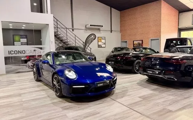PORSCHE 911 911 Carrera 4S Coupé PDK