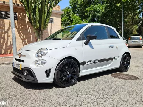Abarth 595 1.4 T-Jet Pista